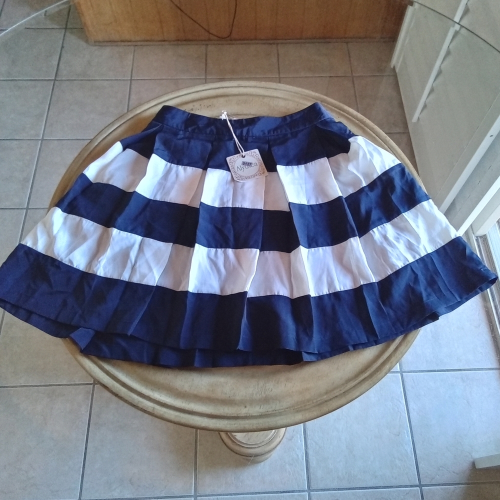 Alythea Skirts, Size M Color Blue and cream